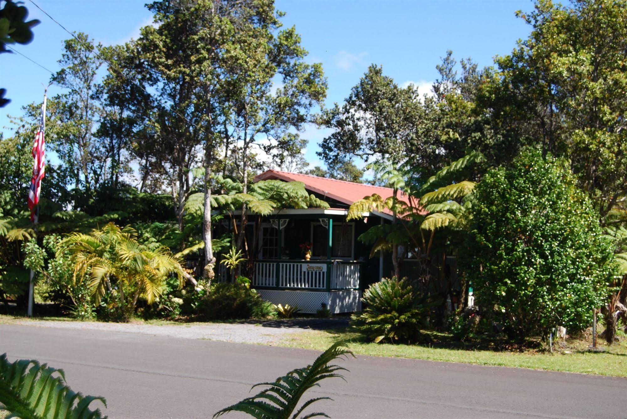 The Artist Cottage In Ohia Estates Volcano Exterior photo