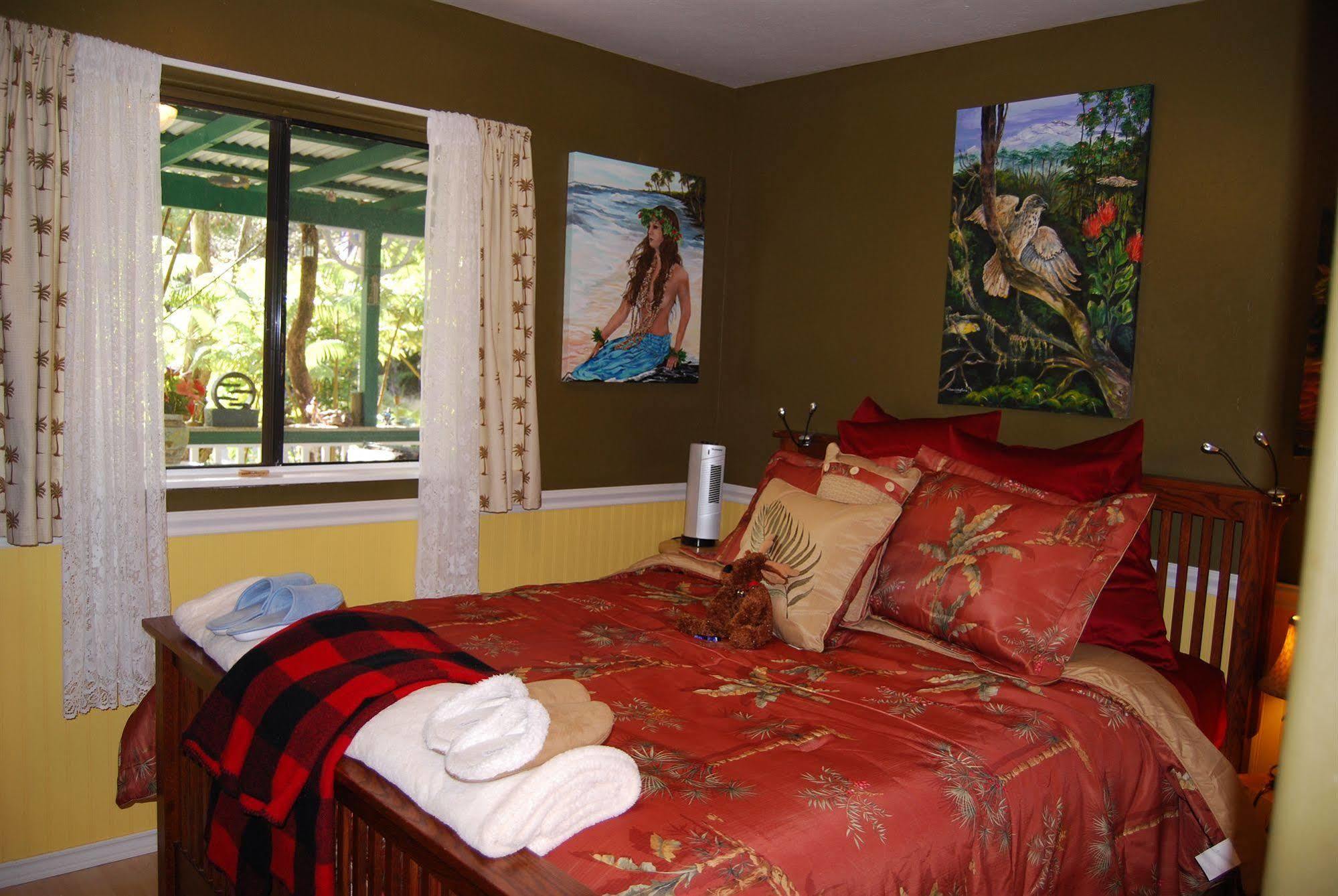 The Artist Cottage In Ohia Estates Volcano Exterior photo
