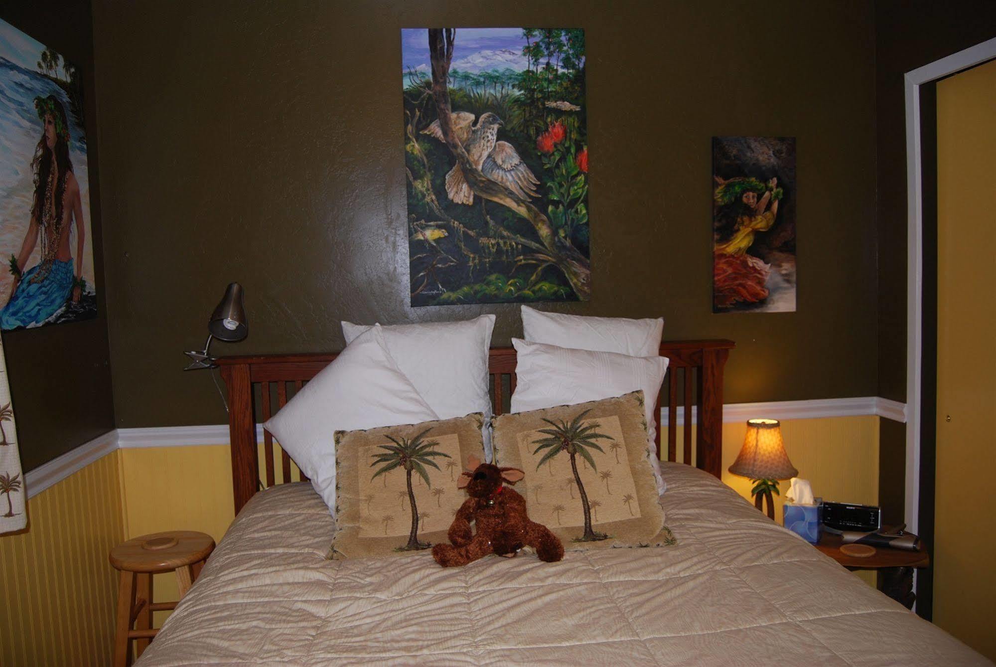 The Artist Cottage In Ohia Estates Volcano Exterior photo